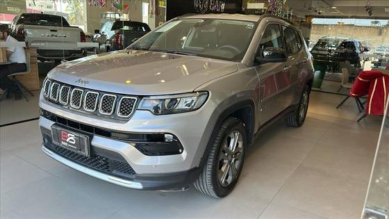 JEEP COMPASS 1.3 T270 TURBO FLEX LONGITUDE AT6 JEEP COMPASS 1.3 T270 TURBO FLEX LONGITUDE AT6